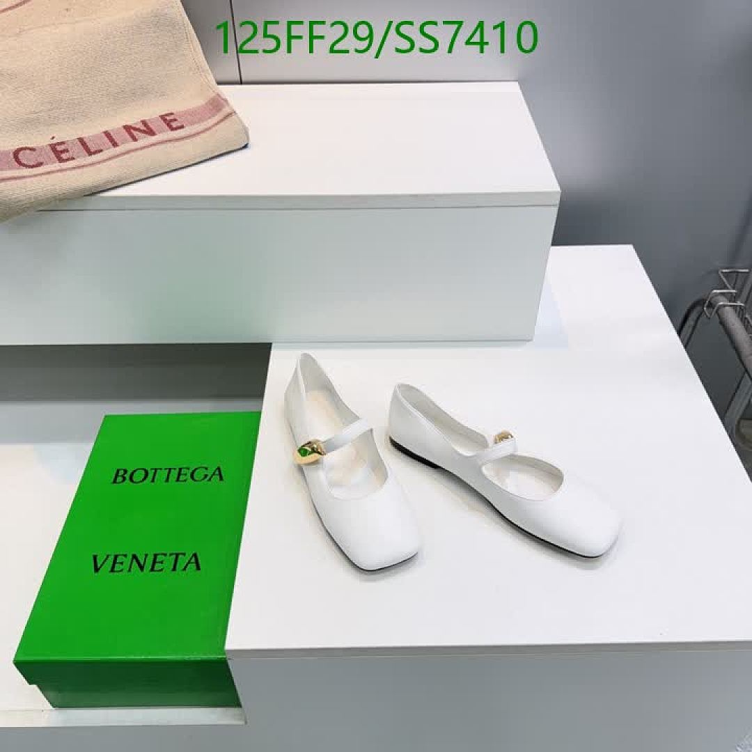 BV-Women Shoes Code: SS7410 $: 125USD