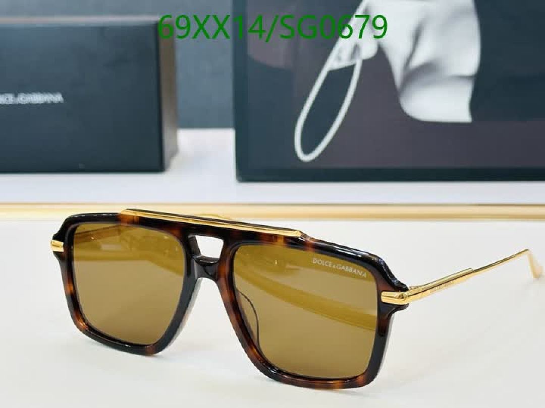 D&G-Glasses Code: SG0679 $: 69USD