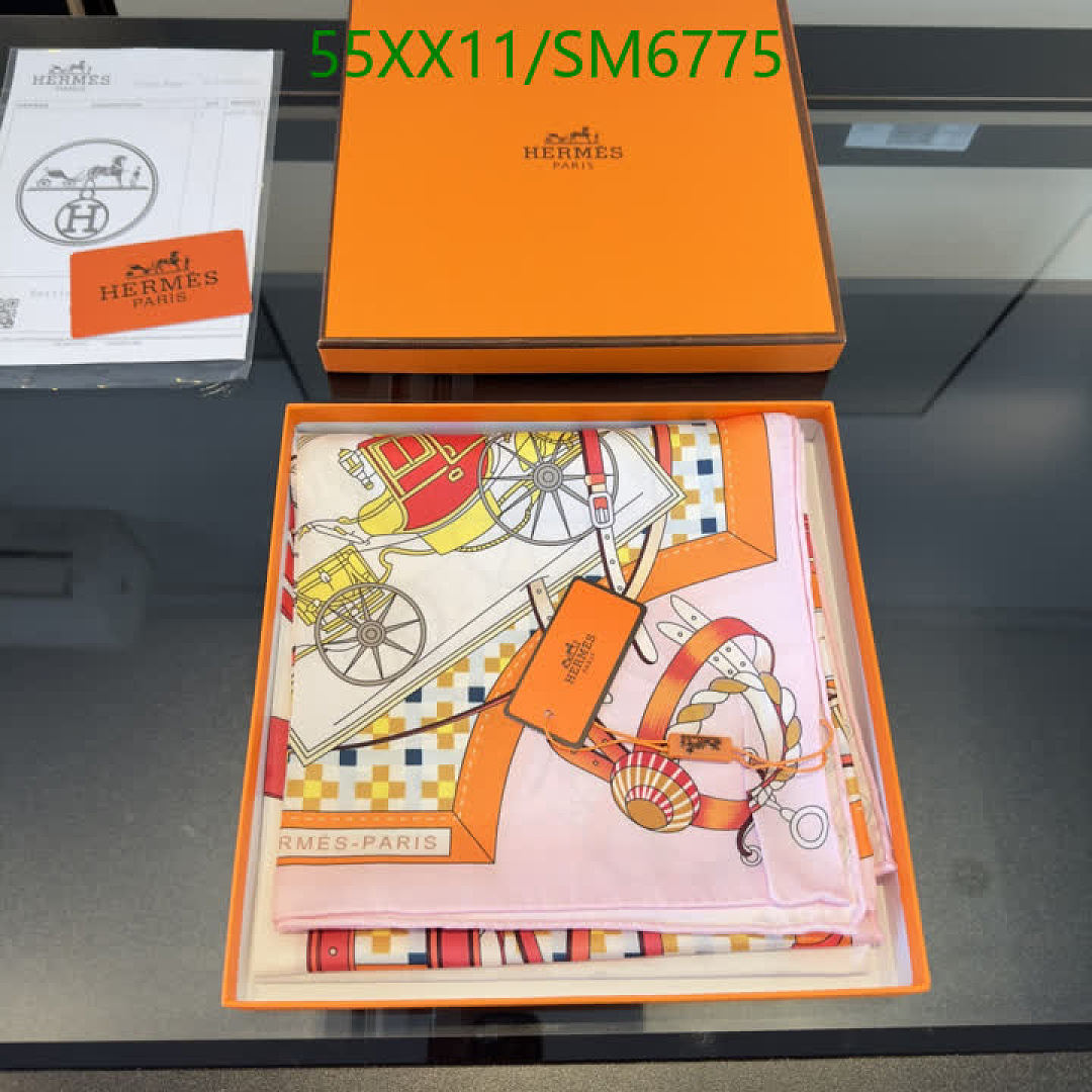 Hermes-Scarf Code: SM6775 $: 55USD