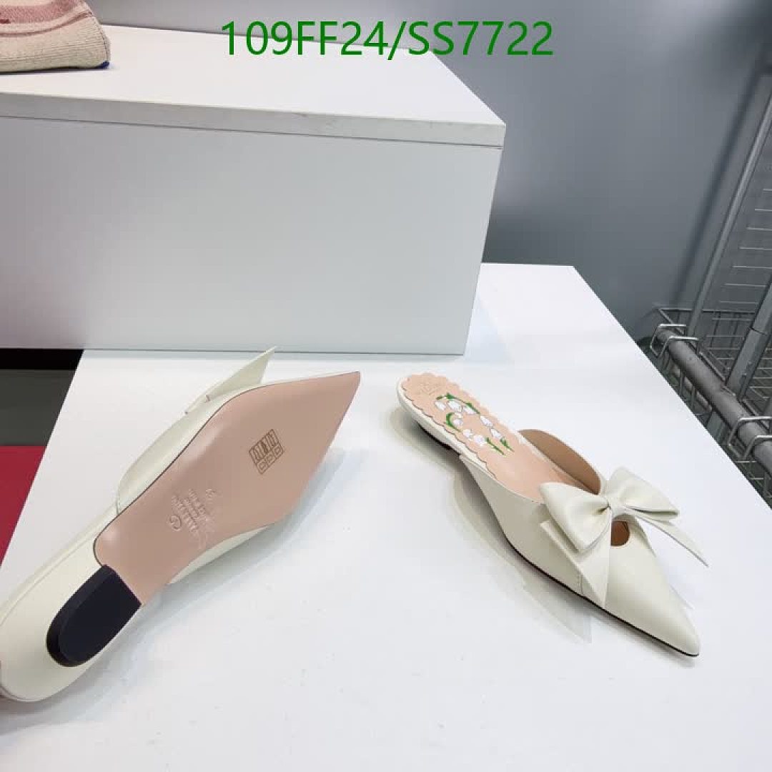 Valentino-Women Shoes Code: SS7722 $: 109USD