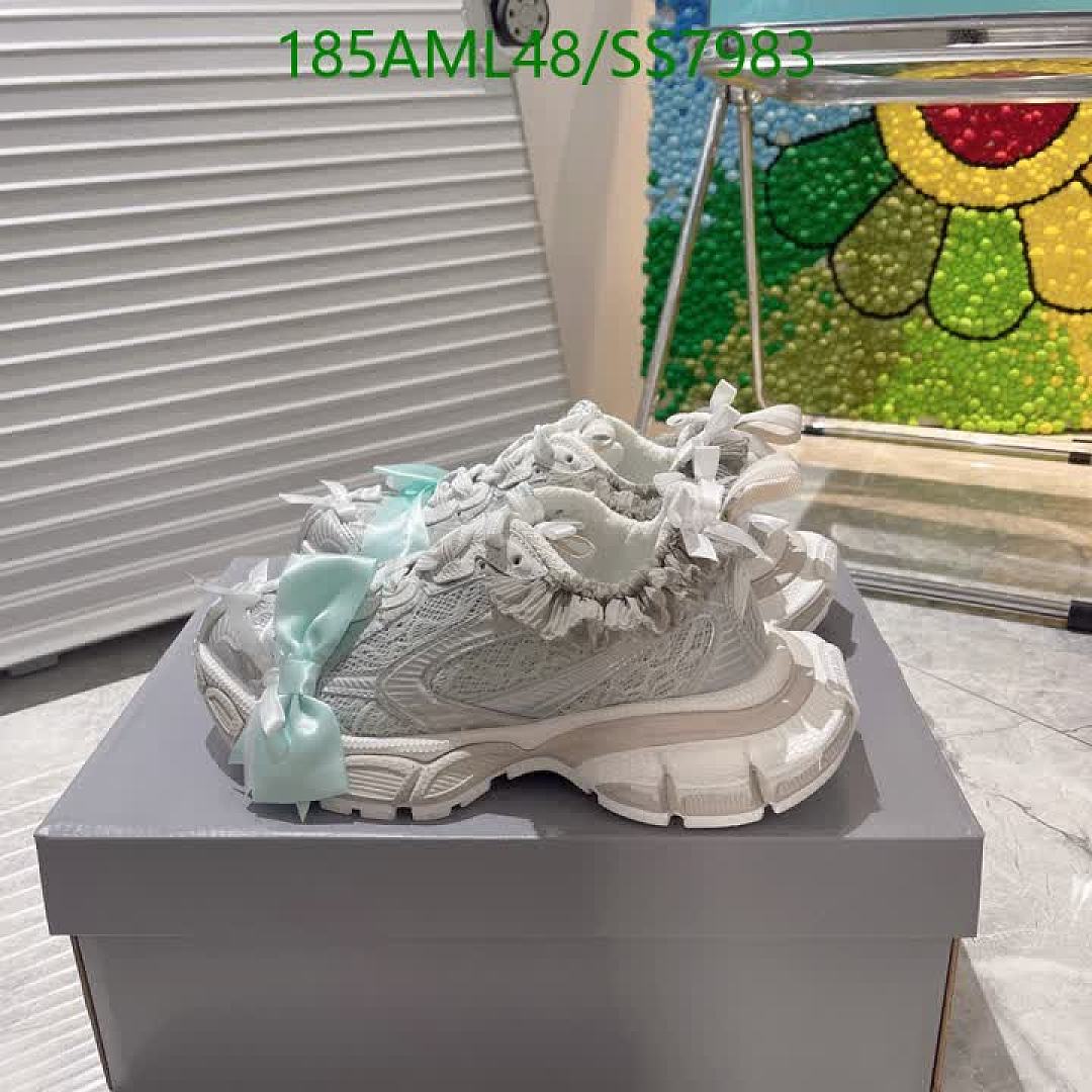 Balenciaga-Women Shoes Code: SS7983 $: 185USD