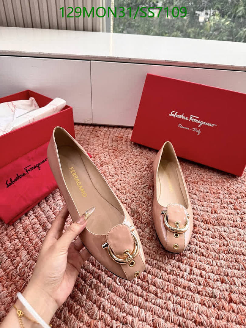 Ferragamo-Women Shoes Code: SS7109 $: 129USD
