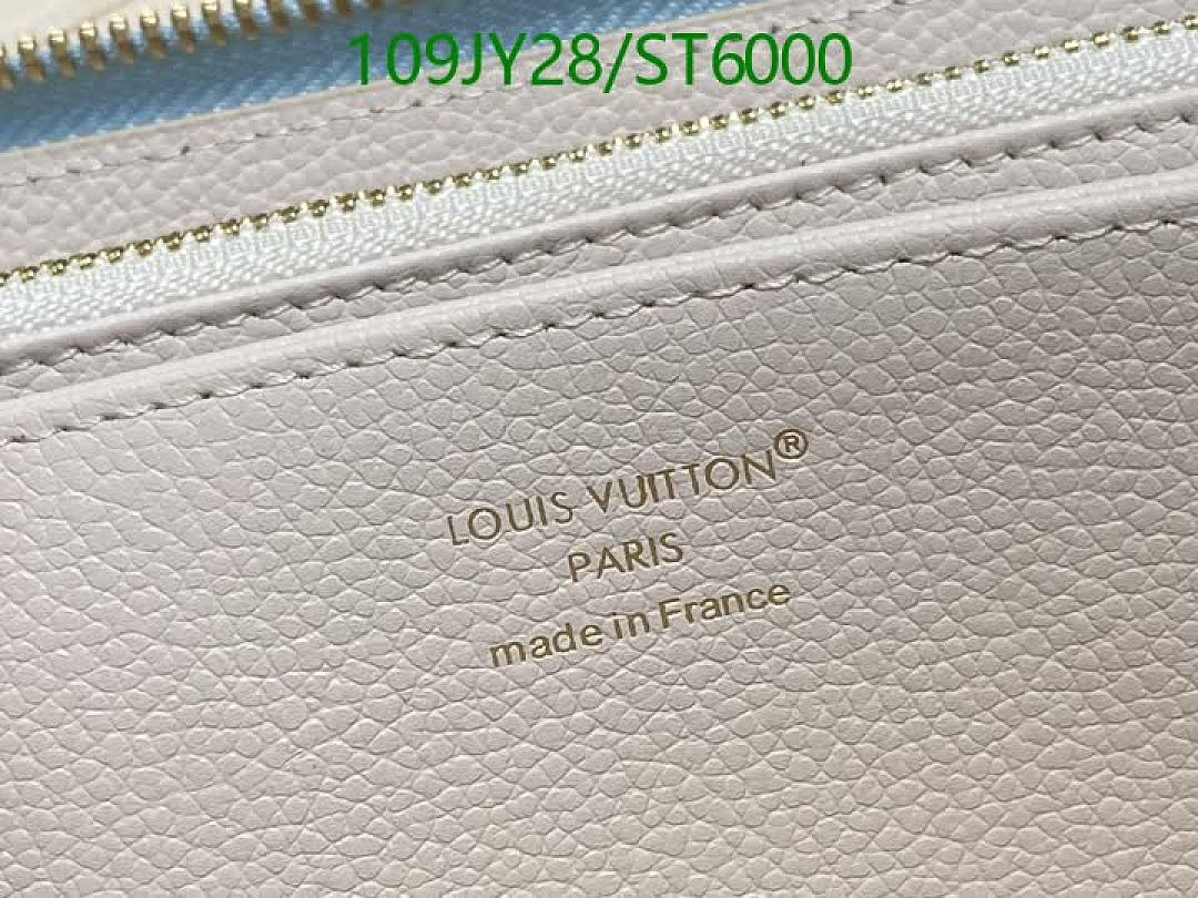 LV-Wallet Mirror Quality Code: ST6000 $: 109USD