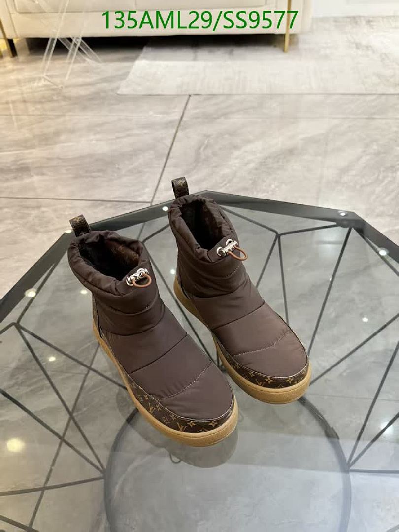 Boots-Women Shoes Code: SS9577 $: 135USD