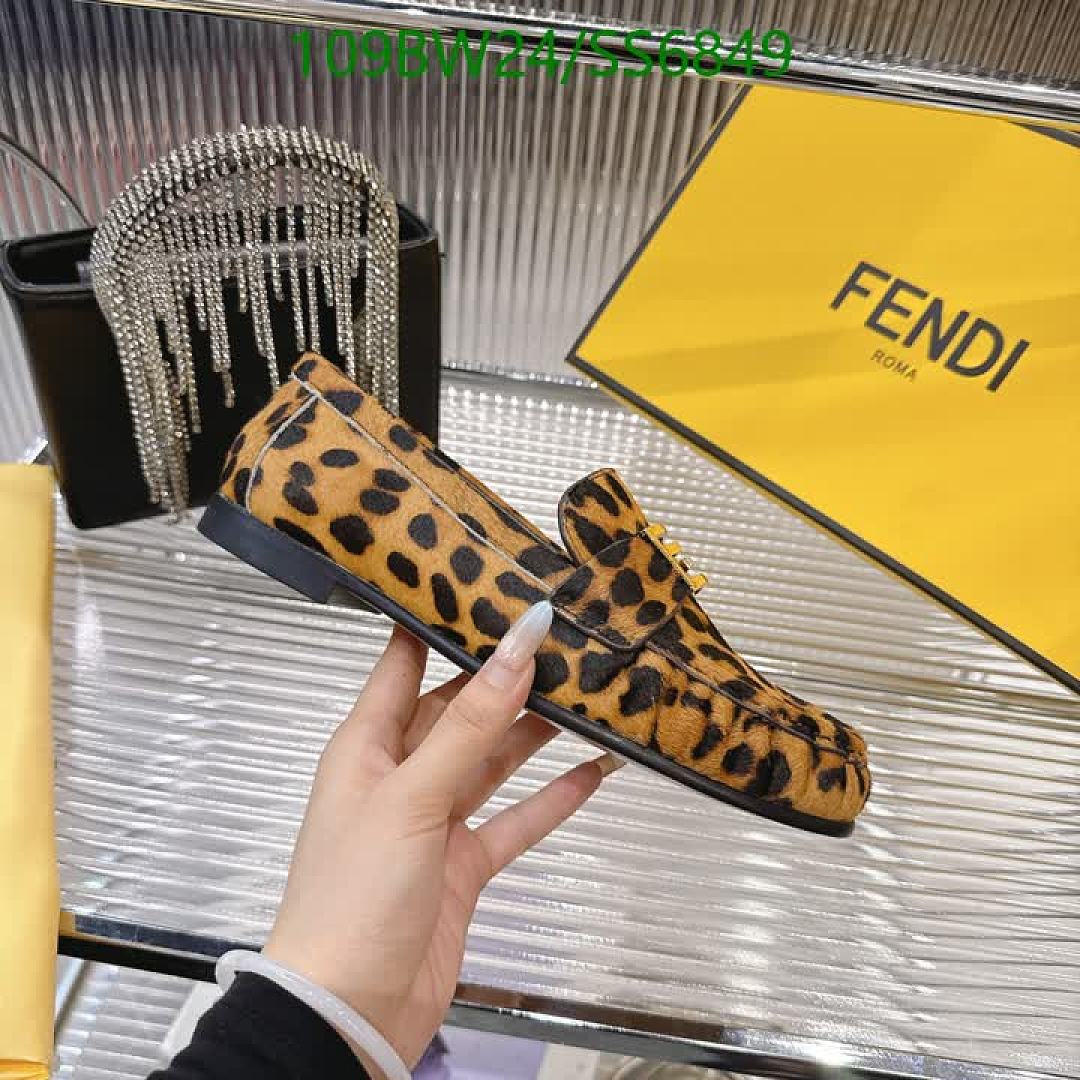 Fendi-Women Shoes Code: SS6849 $: 109USD