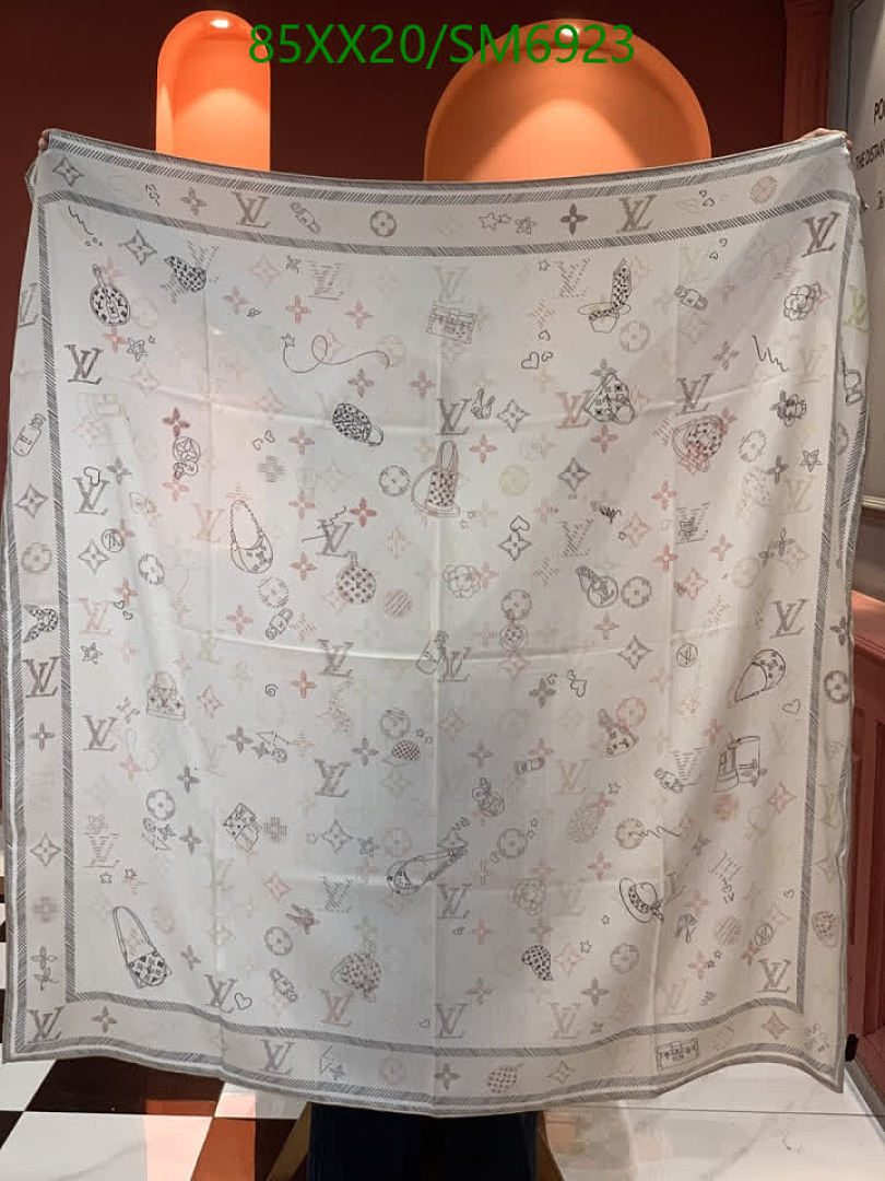 LV-Scarf Code: SM6923 $: 85USD