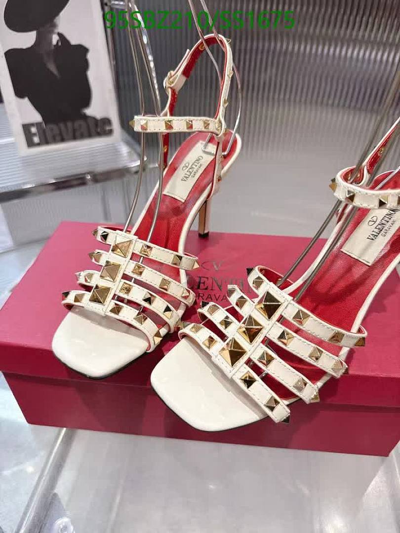 Valentino-Women Shoes Code: SS1675 $: 95USD