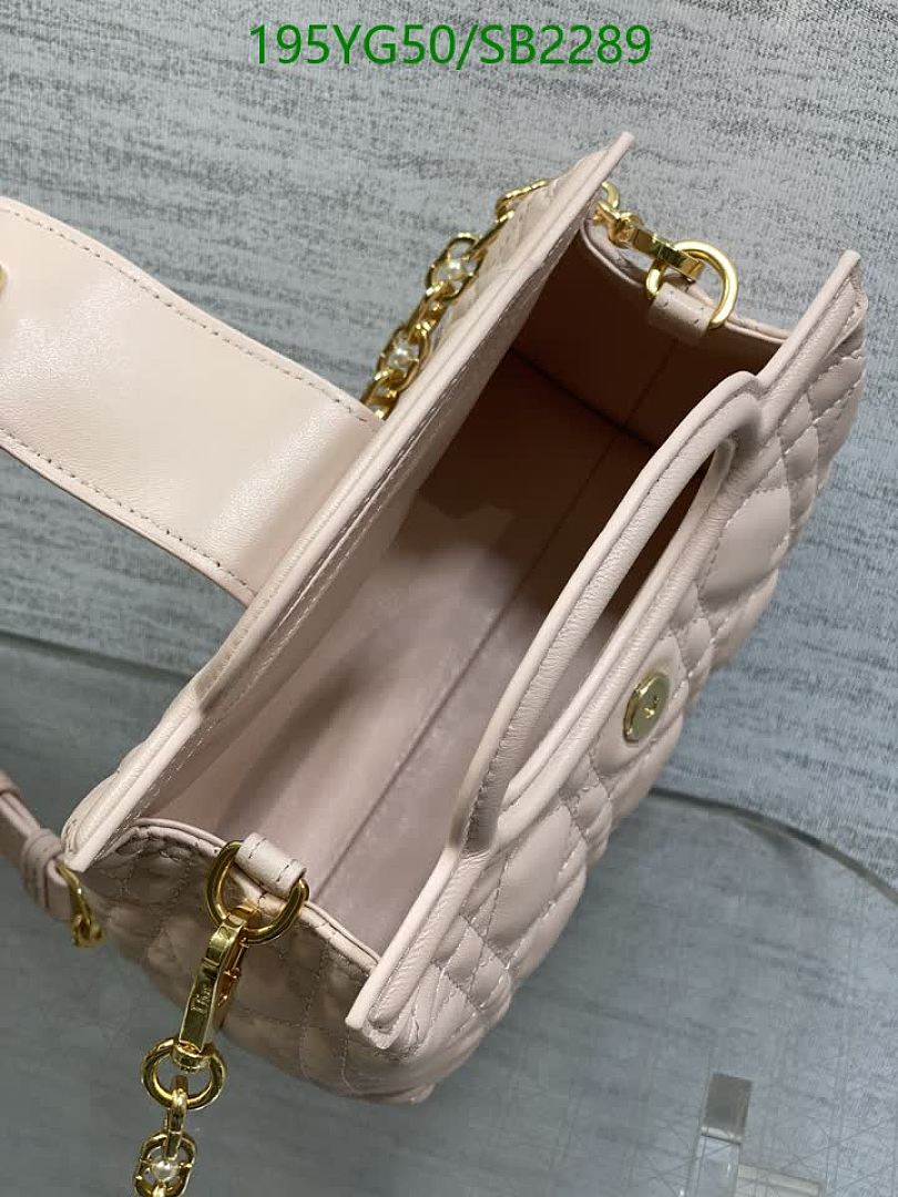 Dior-Bag-Mirror Quality Code: SB2289 $: 195USD