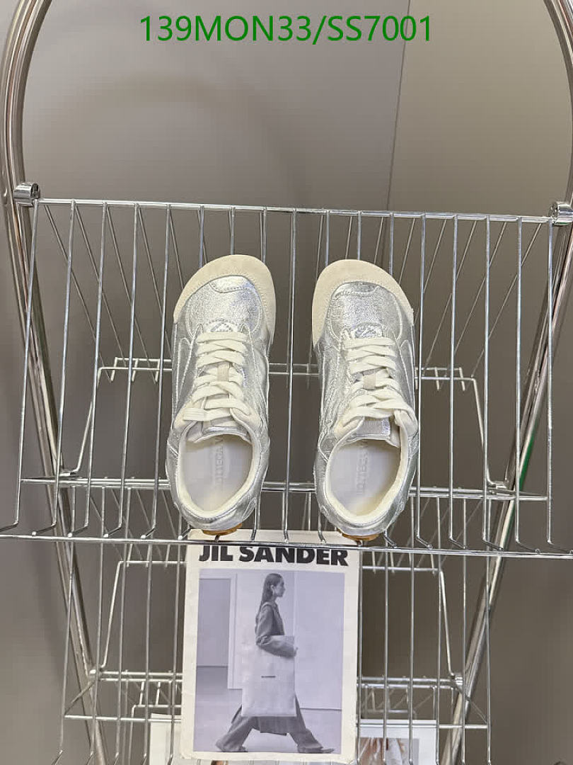 BV-Women Shoes Code: SS7001 $: 139USD