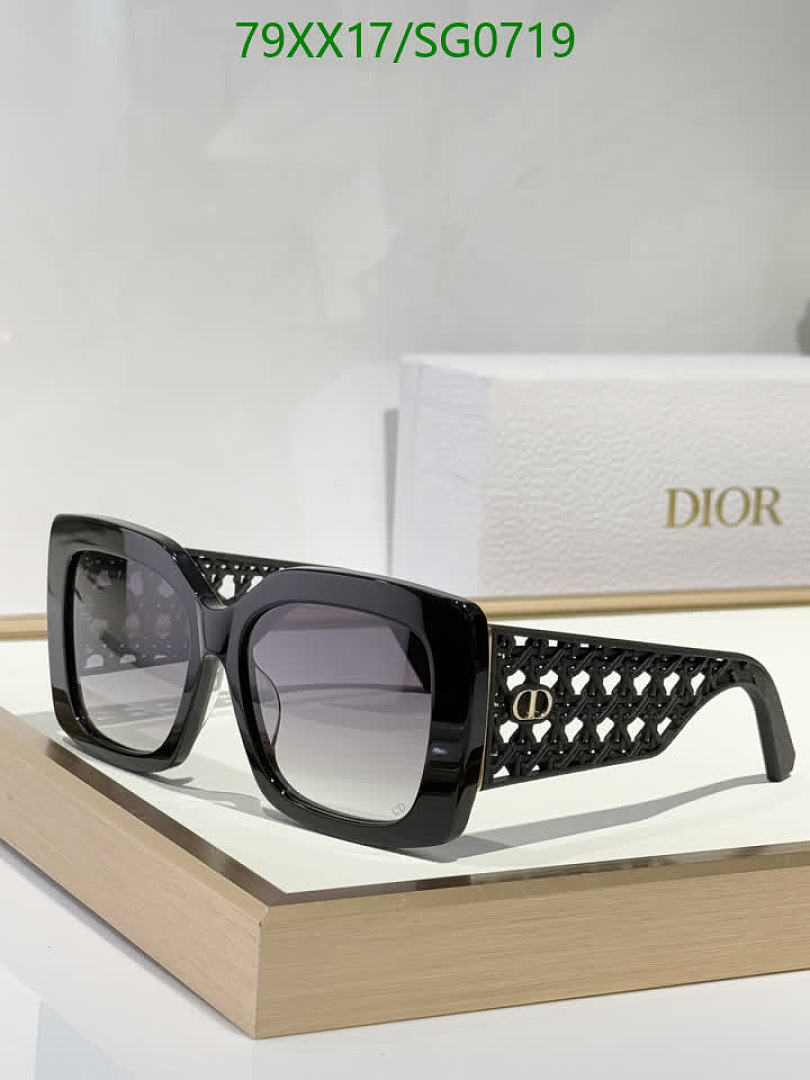 Dior-Glasses Code: SG0719 $: 79USD