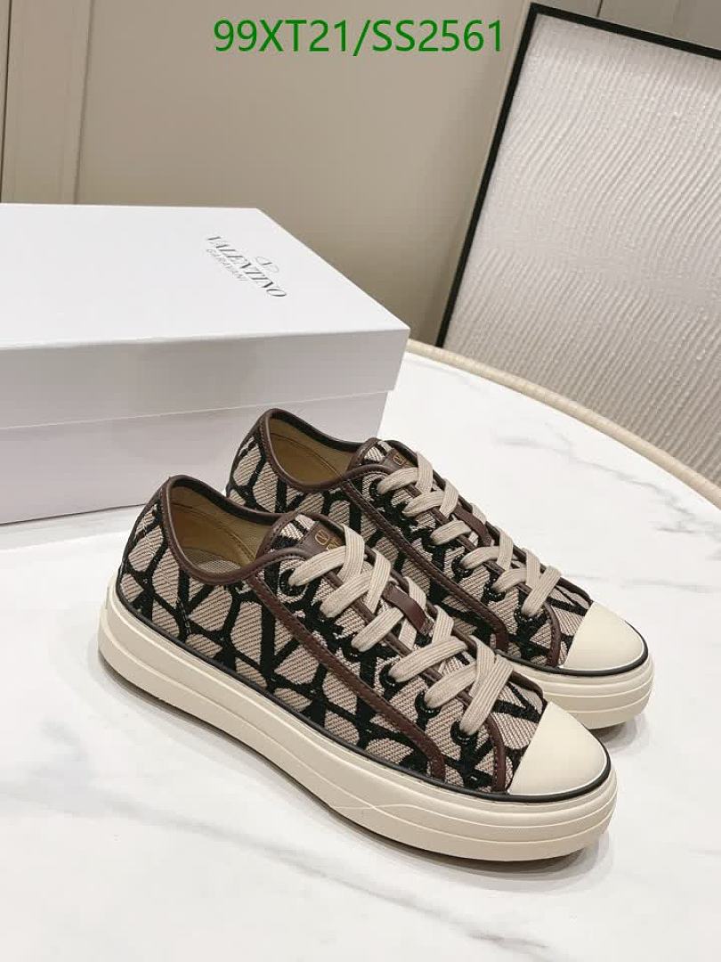 Valentino-Men shoes Code: SS2561 $: 99USD