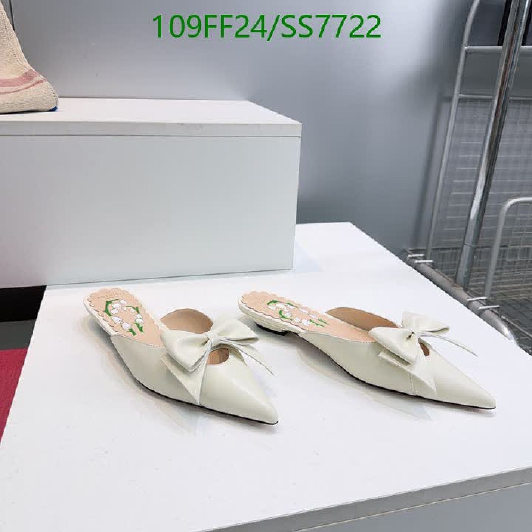 Valentino-Women Shoes Code: SS7722 $: 109USD
