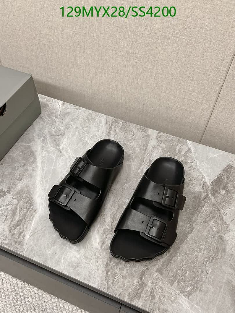 Balenciaga-Women Shoes Code: SS4200 $: 129USD