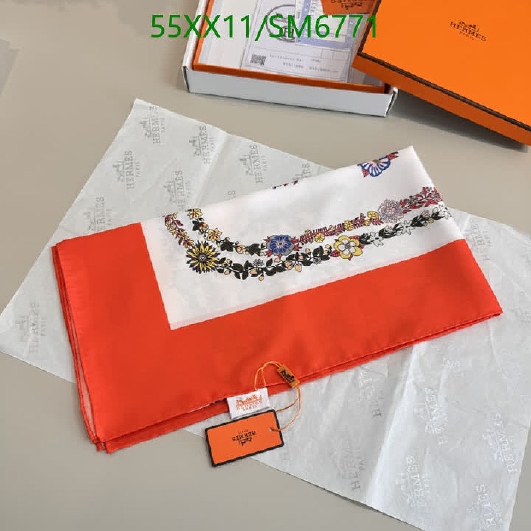 Hermes-Scarf Code: SM6771 $: 55USD