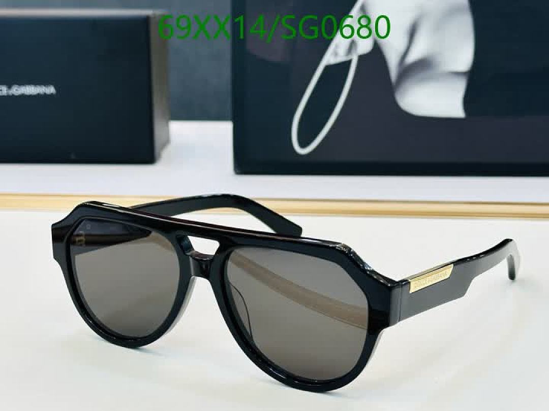 D&G-Glasses Code: SG0680 $: 69USD