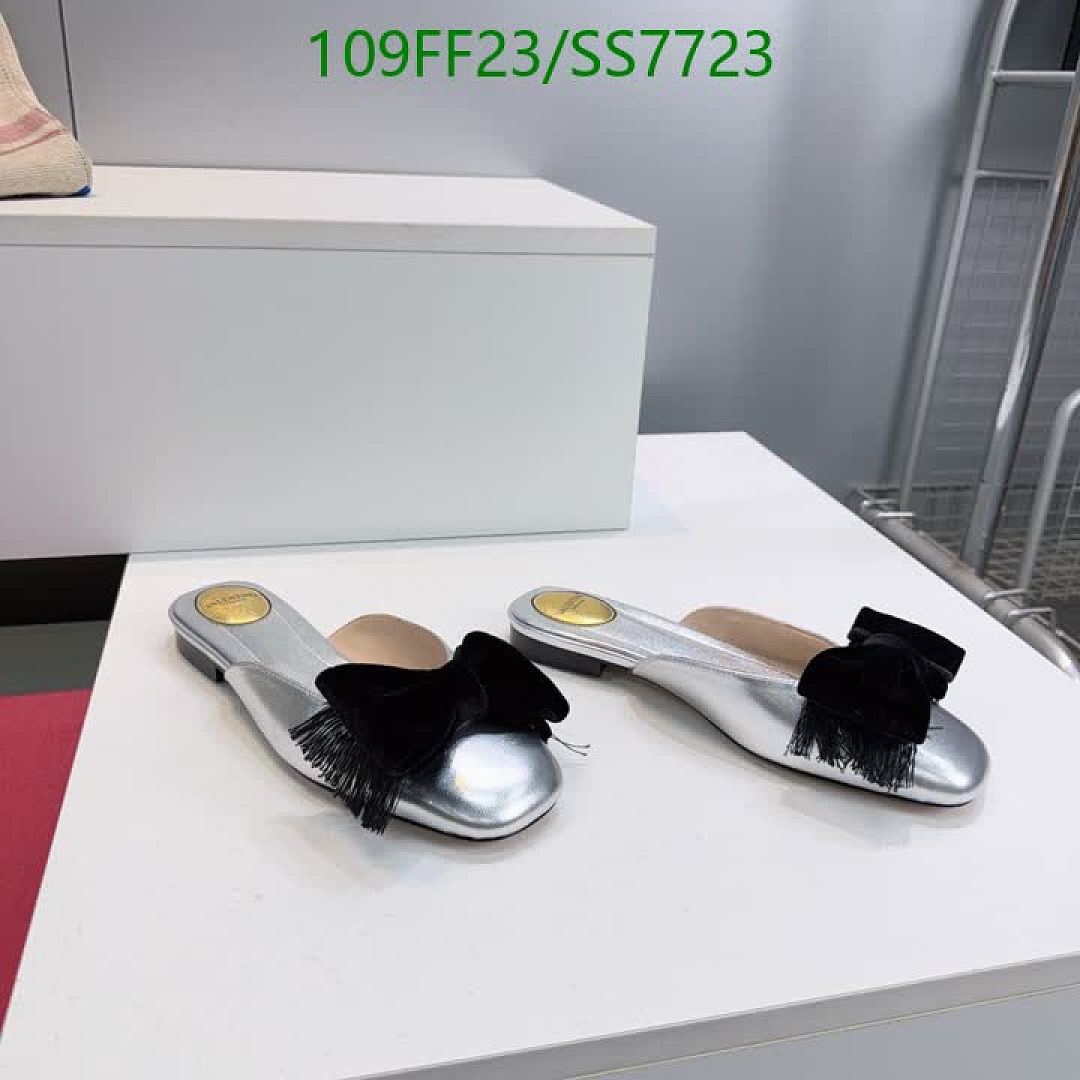 Valentino-Women Shoes Code: SS7723 $: 109USD
