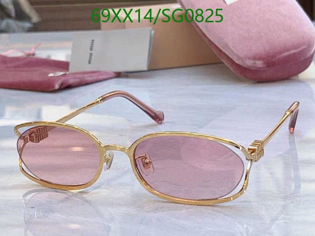 Miu Miu-Glasses Code: SG0825 $: 69USD