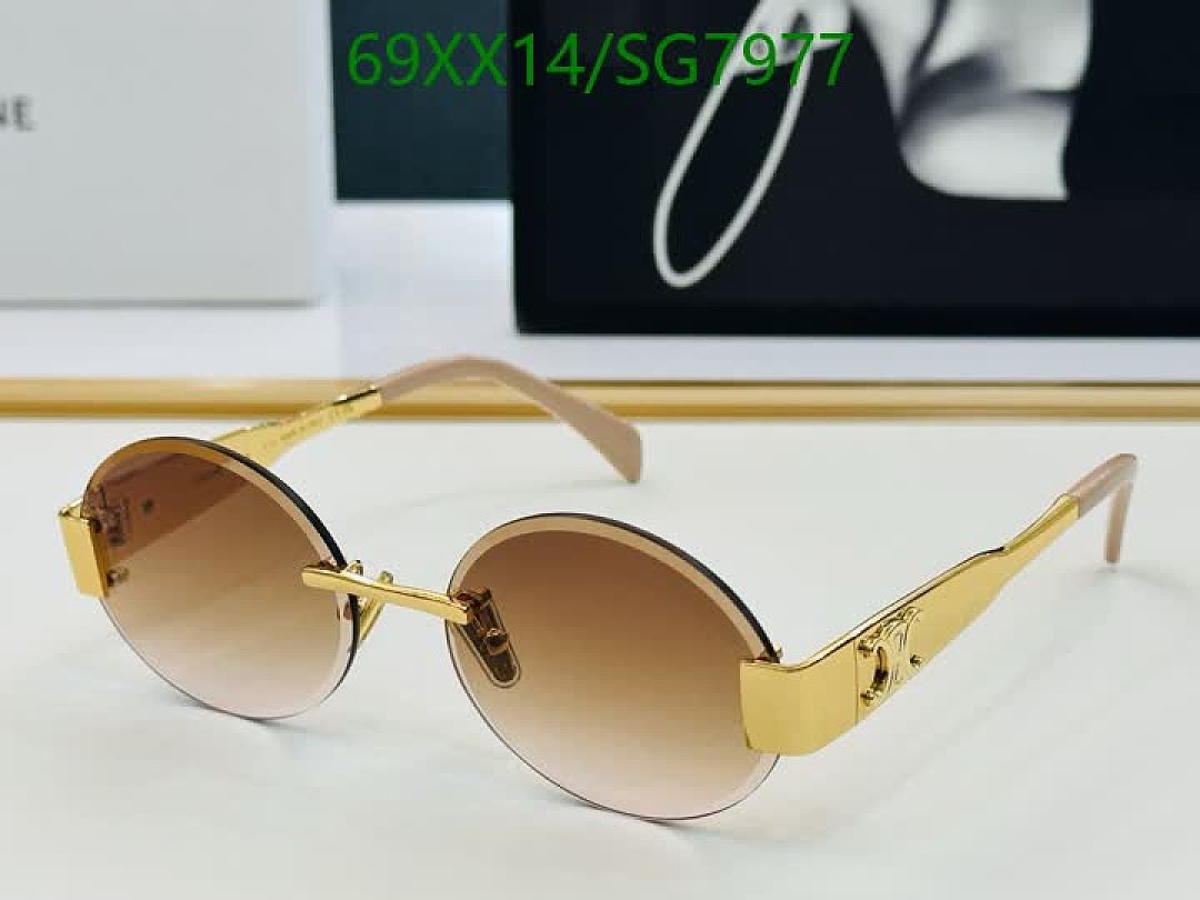 Celine-Glasses Code: SG7977 $: 69USD
