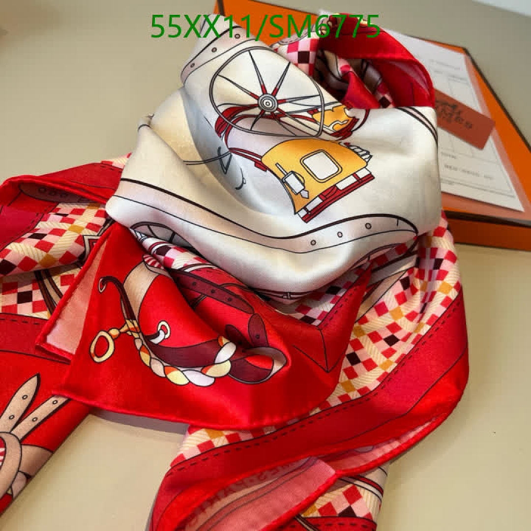 Hermes-Scarf Code: SM6775 $: 55USD