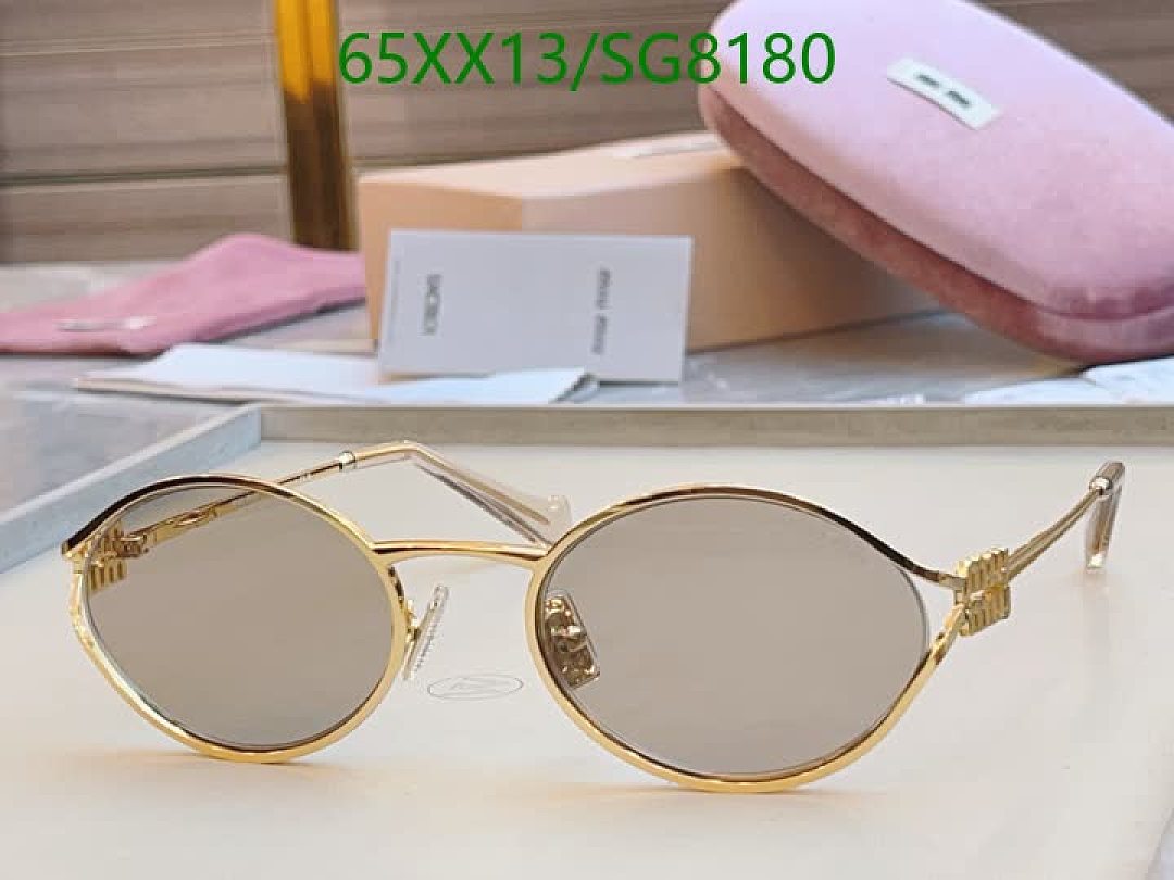 Miu Miu-Glasses Code: SG8180 $: 65USD