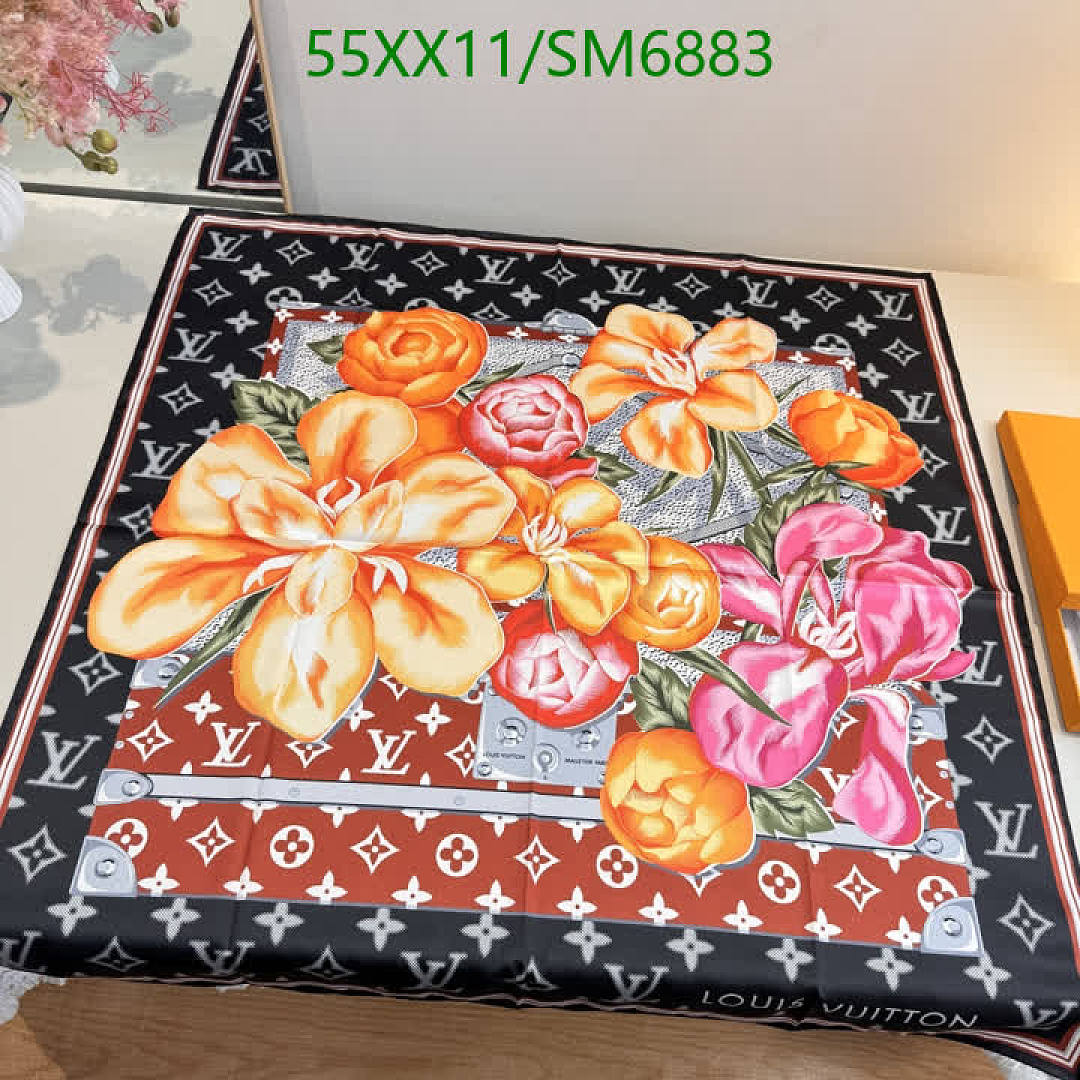 LV-Scarf Code: SM6883 $: 55USD