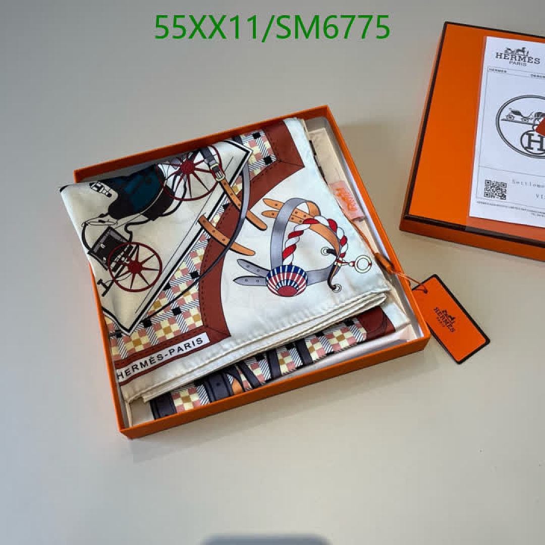 Hermes-Scarf Code: SM6775 $: 55USD