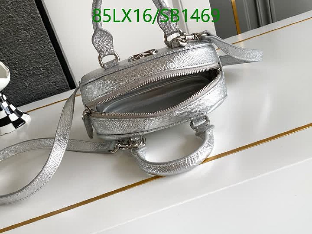 Valentino-Bag-4A Quality Code: SB1469 $: 85USD