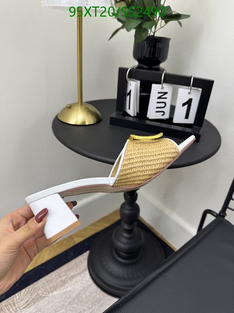 Valentino-Women Shoes Code: SS2490 $: 95USD