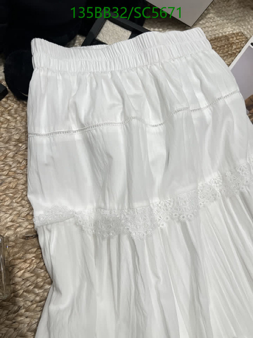 Chanel-Clothing Code: SC5671 $: 135USD