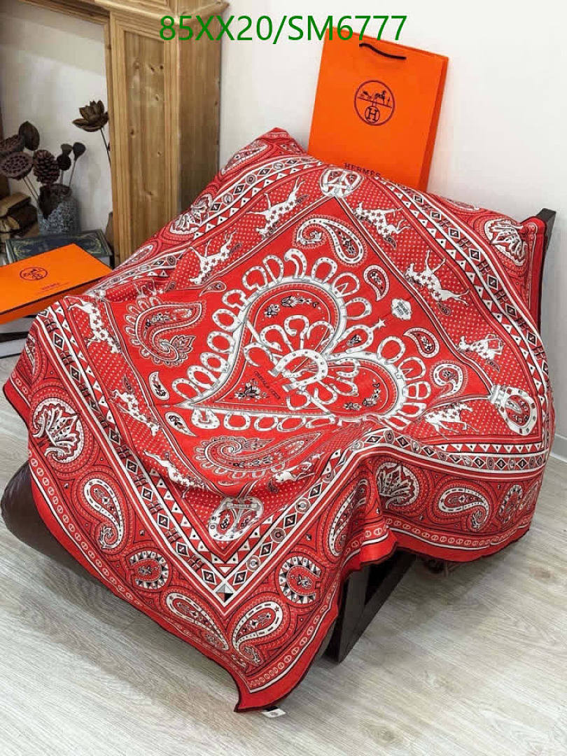 Hermes-Scarf Code: SM6777 $: 85USD