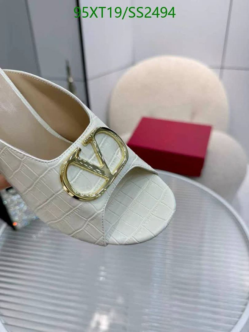 Valentino-Women Shoes Code: SS2494 $: 95USD
