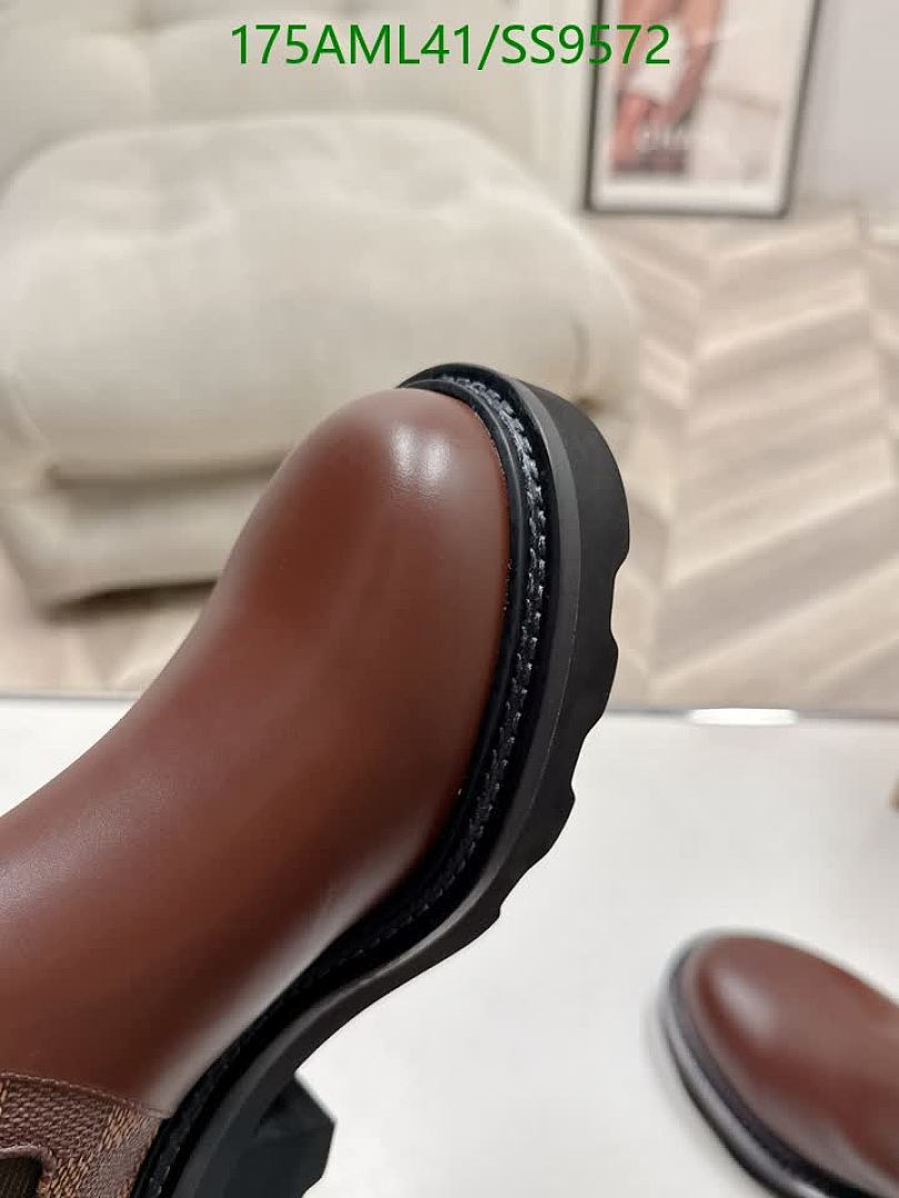 Boots-Women Shoes Code: SS9572 $: 175USD