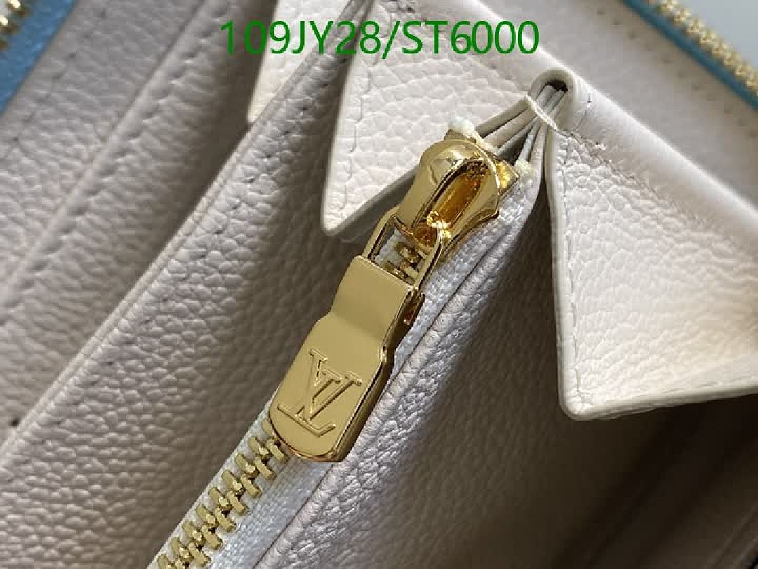LV-Wallet Mirror Quality Code: ST6000 $: 109USD