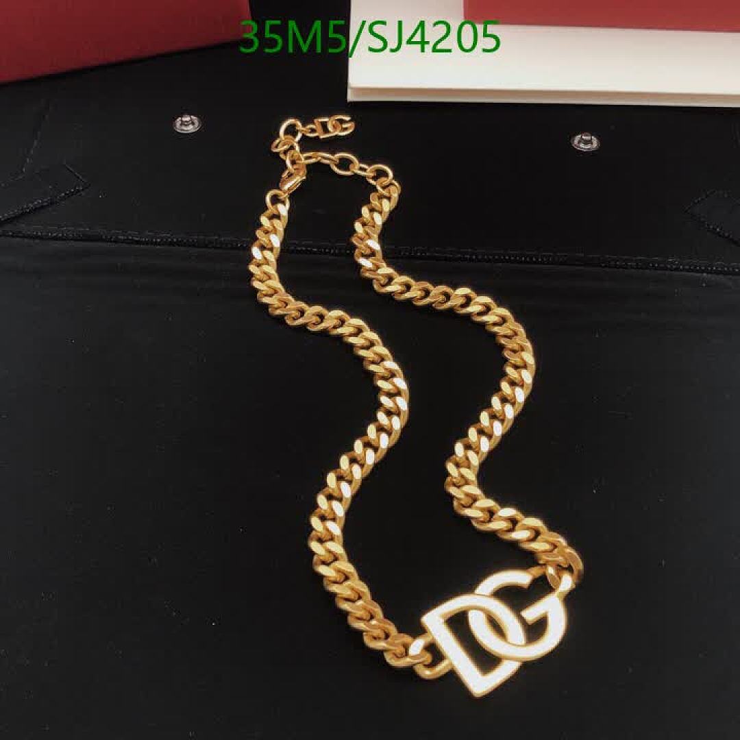DG-Jewelry Code: SJ4205 $: 35USD