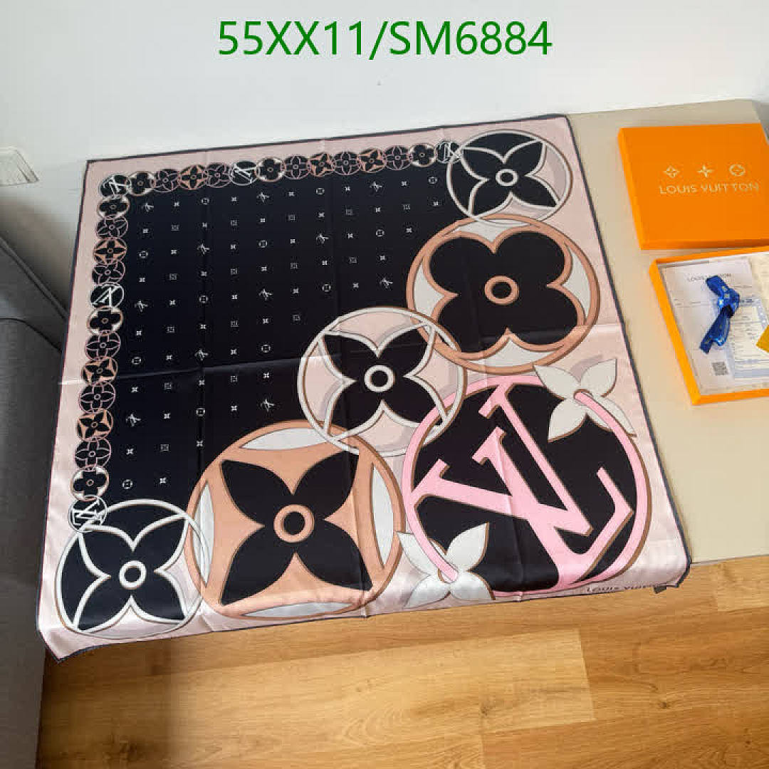 LV-Scarf Code: SM6884 $: 55USD