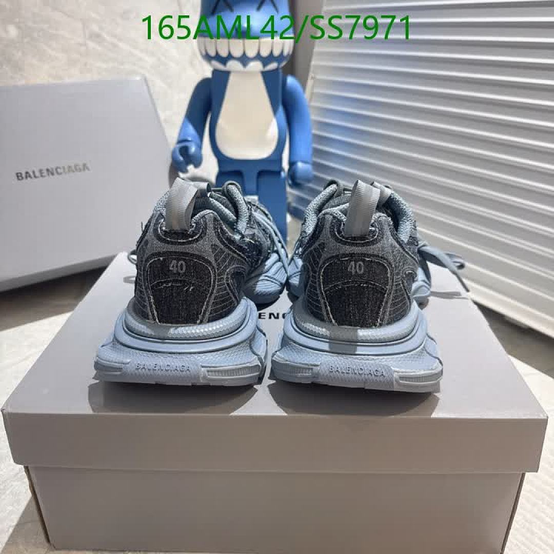 Balenciaga-Women Shoes Code: SS7971 $: 165USD