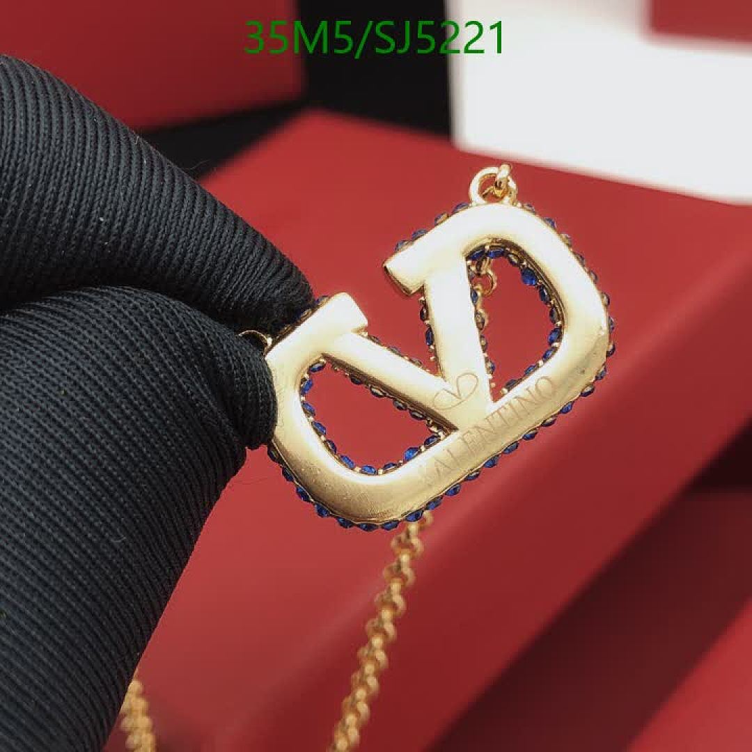 Valentino-Jewelry Code: SJ5221 $: 35USD
