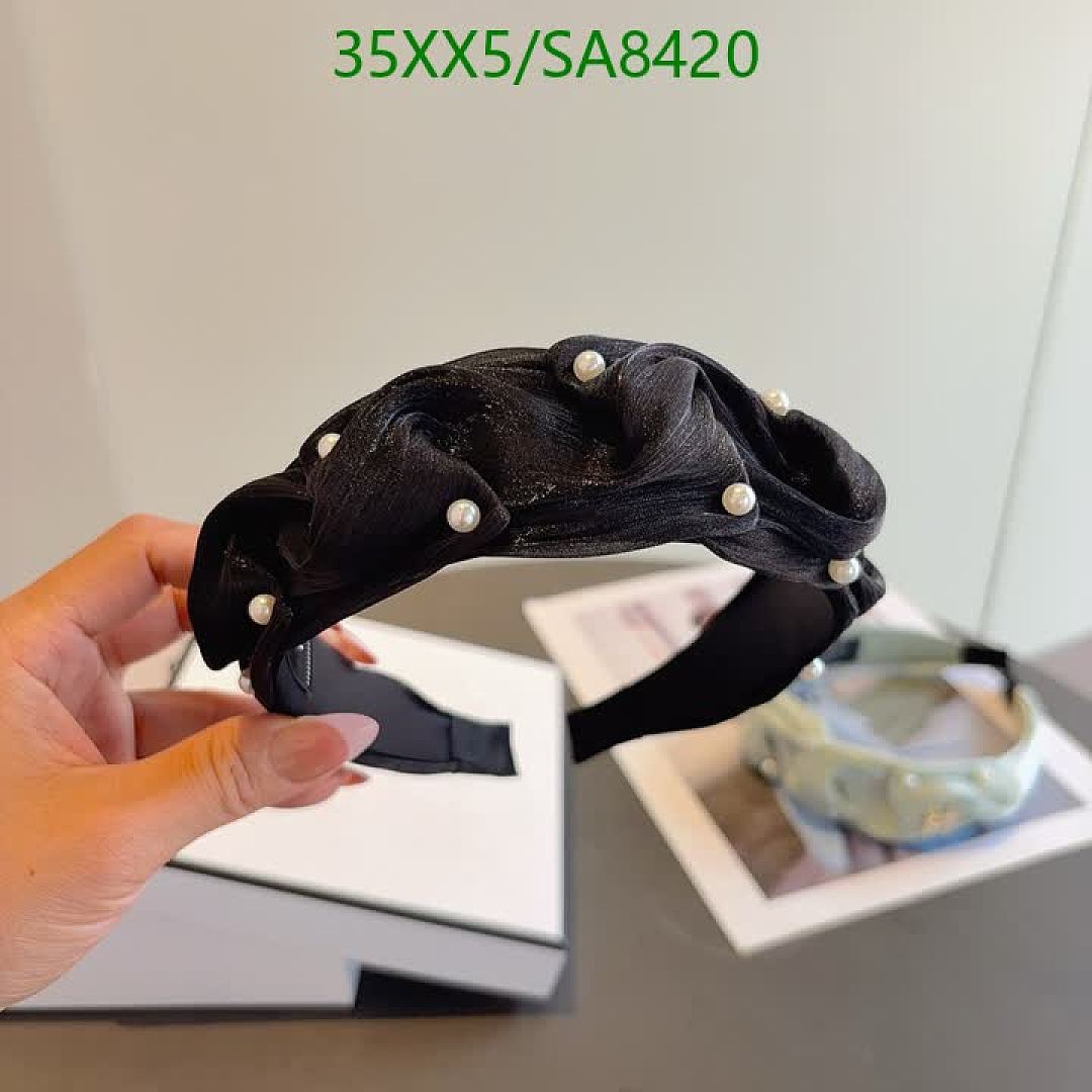 Chanel-Headband Code: SA8420 $: 35USD