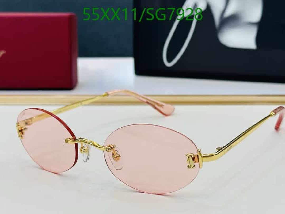 Cartier-Glasses Code: SG7928 $: 55USD