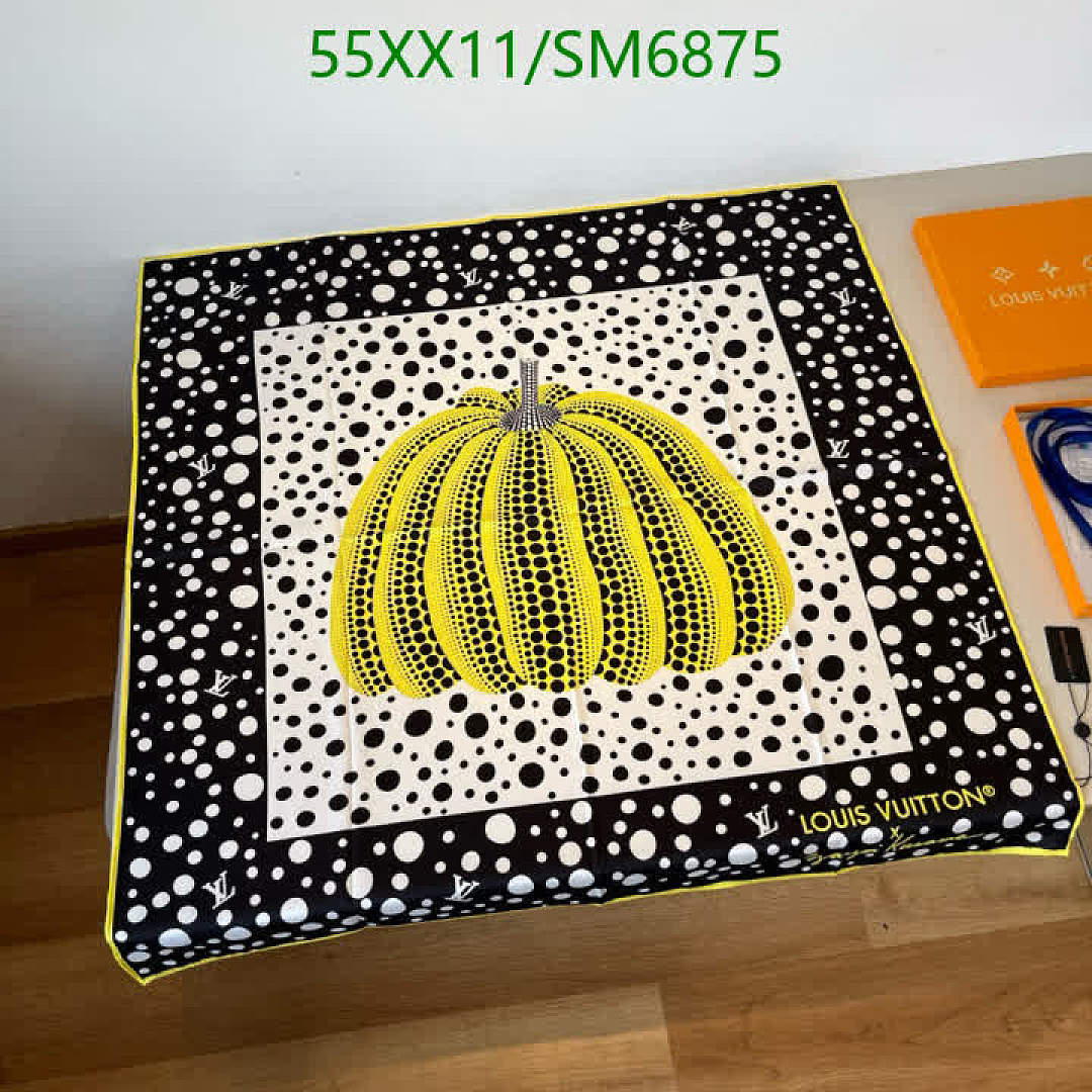 LV-Scarf Code: SM6875 $: 55USD
