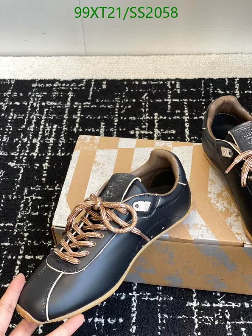 Golden Goose-Women Shoes Code: SS2058 $: 99USD