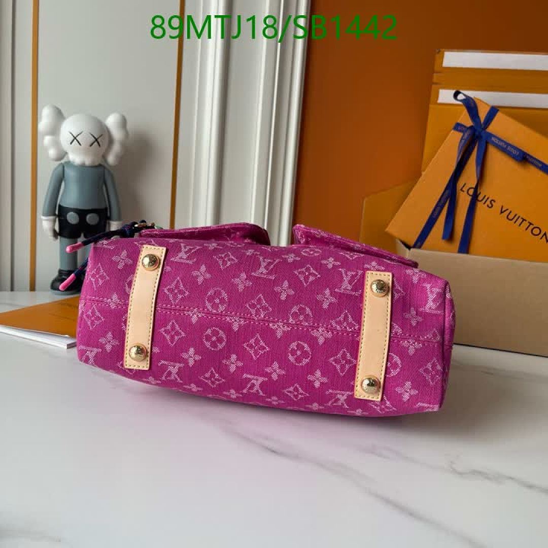 LV-Bag-4A Quality Code: SB1442 $: 89USD