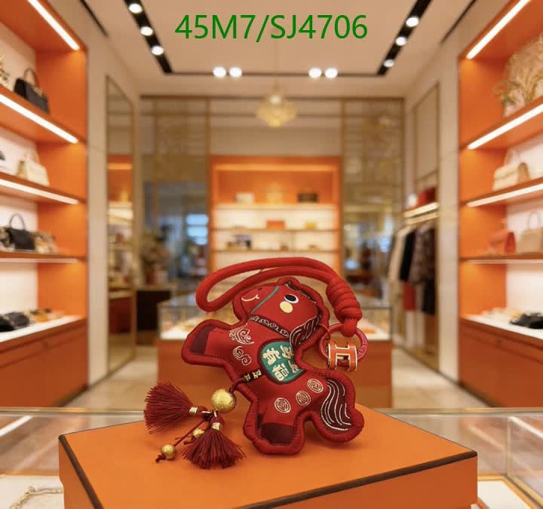 Hermes-Key pendant Code: SJ4706 $: 45USD