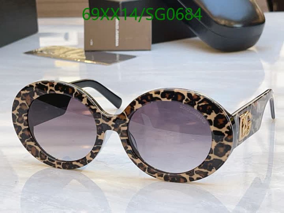 D&G-Glasses Code: SG0684 $: 69USD