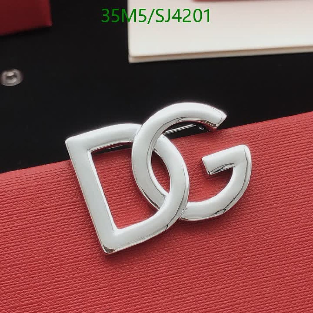 DG-Jewelry Code: SJ4201 $: 35USD