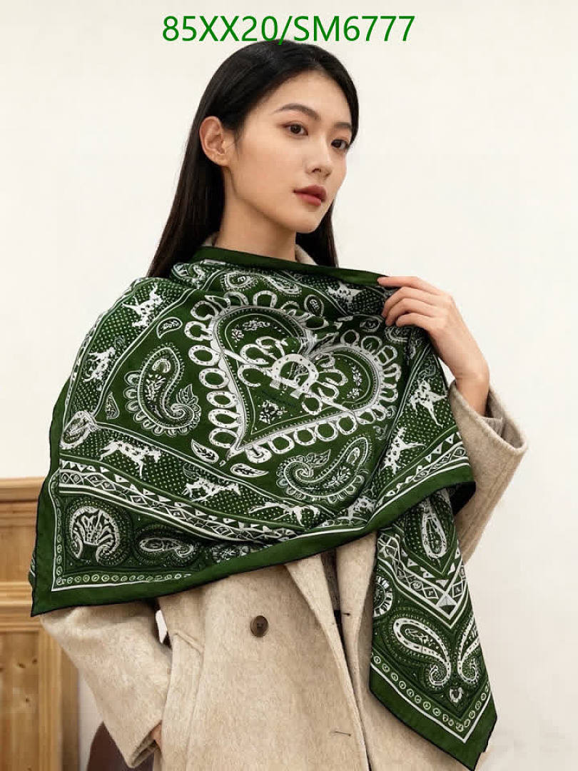 Hermes-Scarf Code: SM6777 $: 85USD