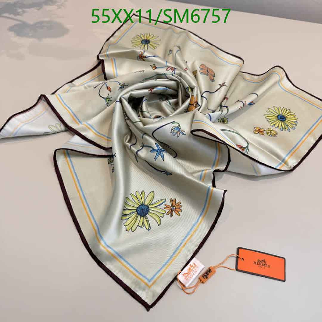 Hermes-Scarf Code: SM6757 $: 55USD