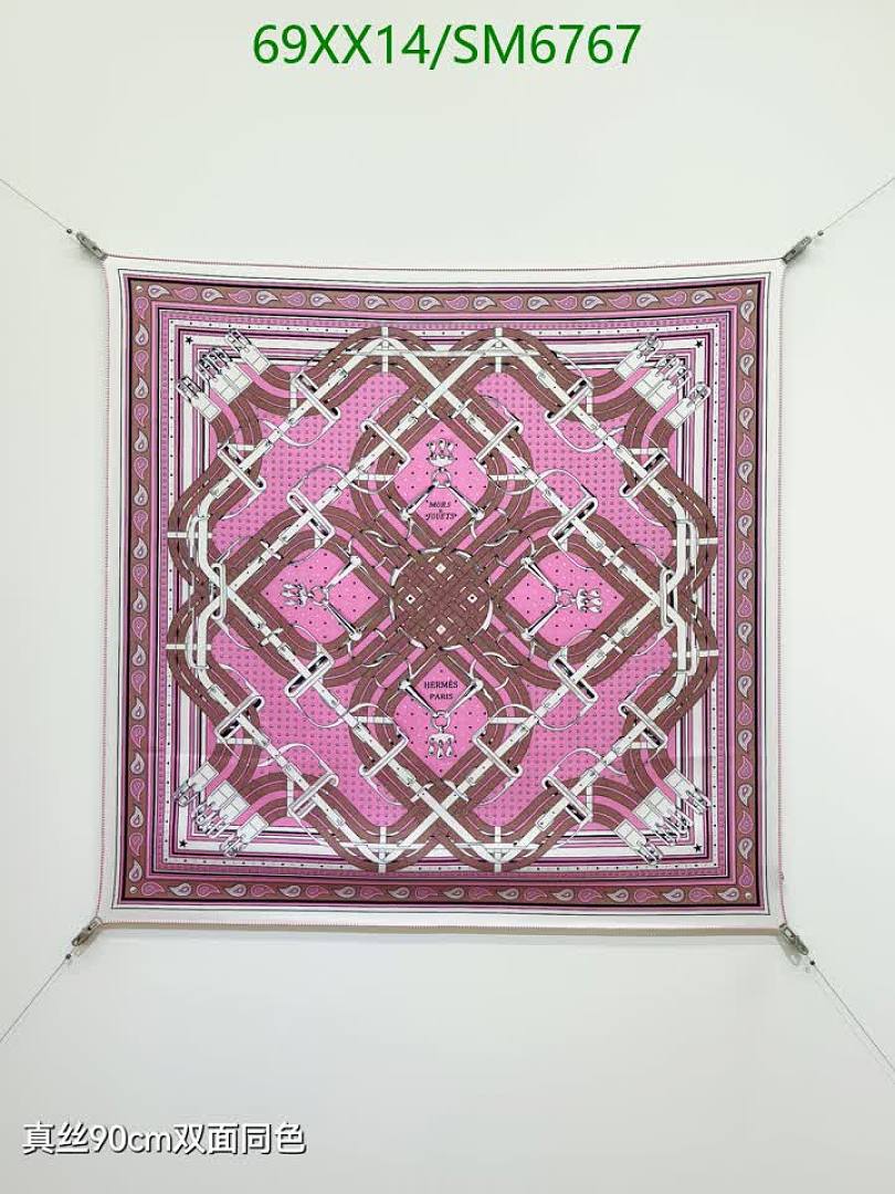 Hermes-Scarf Code: SM6767 $: 69USD