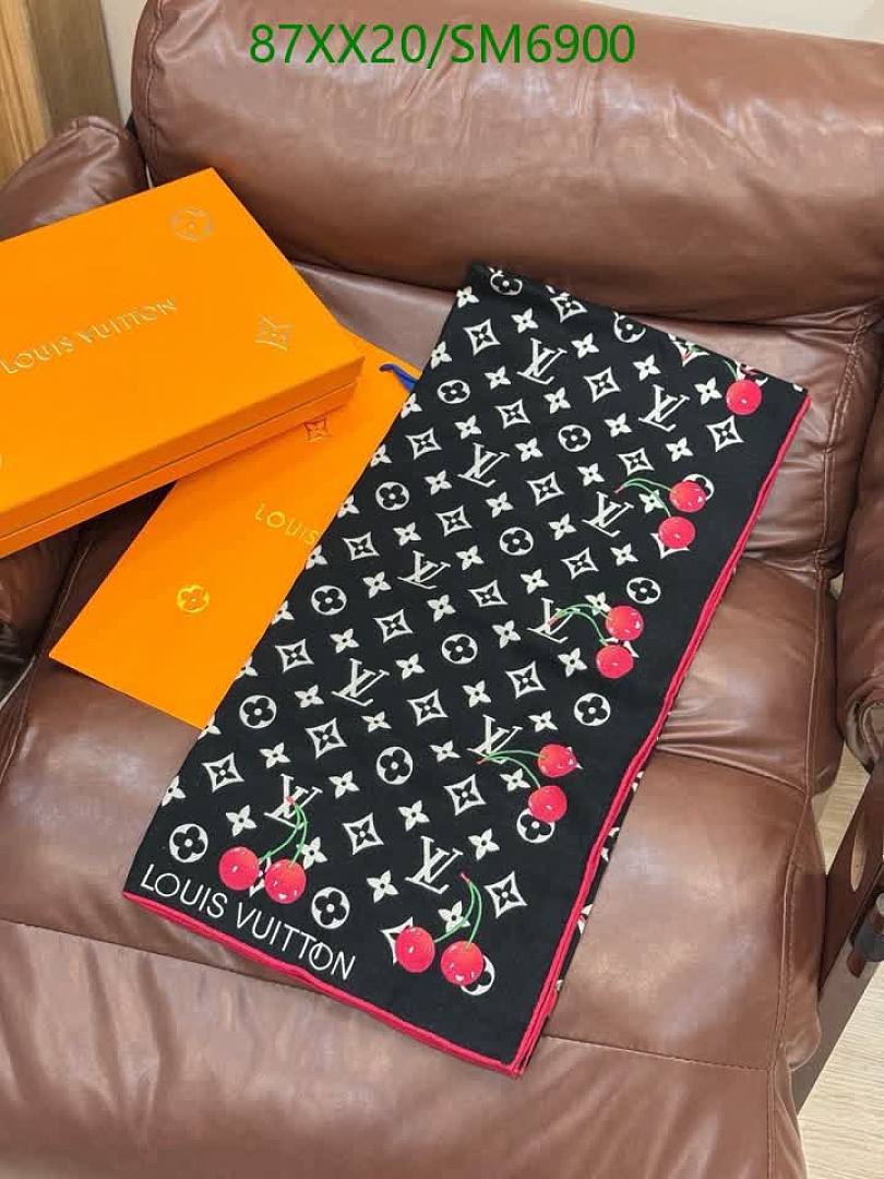 LV-Scarf Code: SM6900 $: 87USD