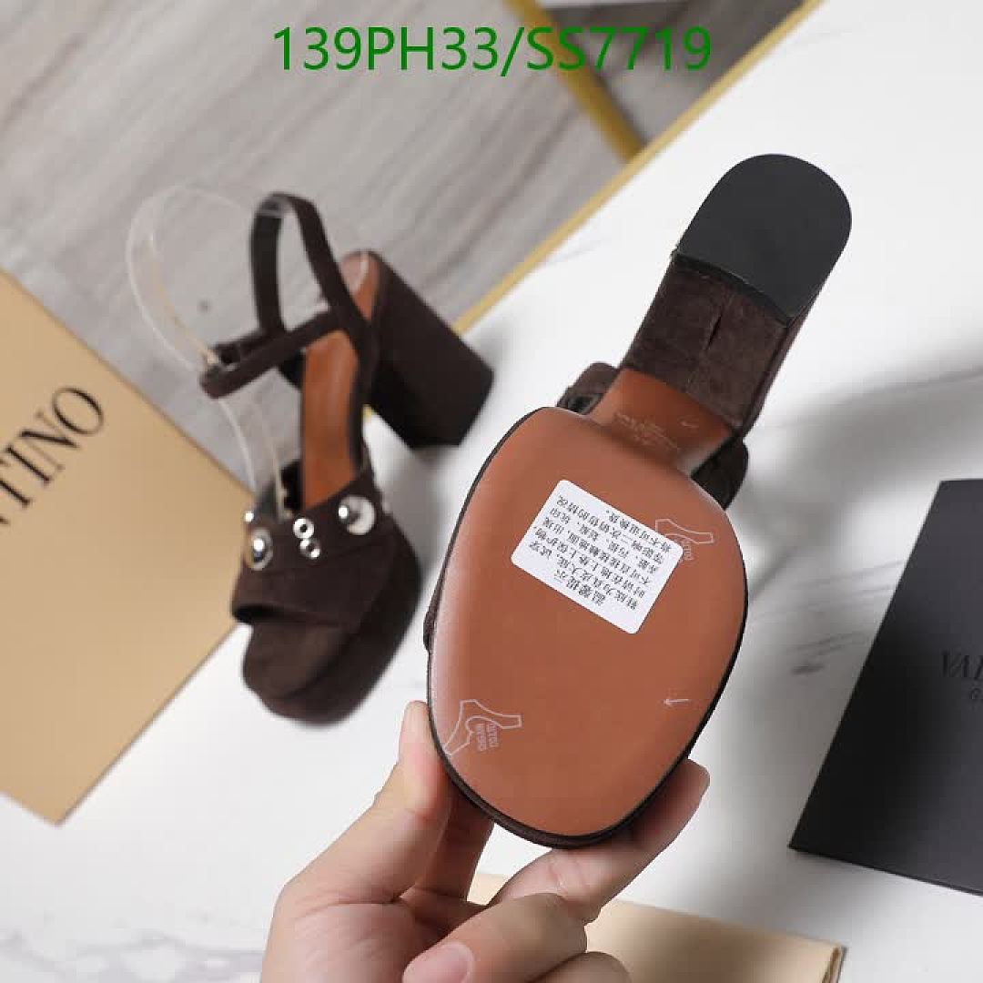 Valentino-Women Shoes Code: SS7719 $: 139USD